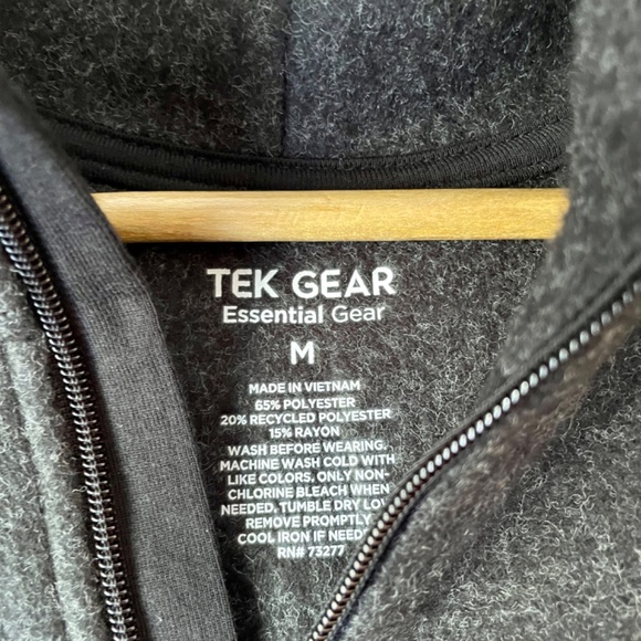 Pullover - Picture 2 of 4